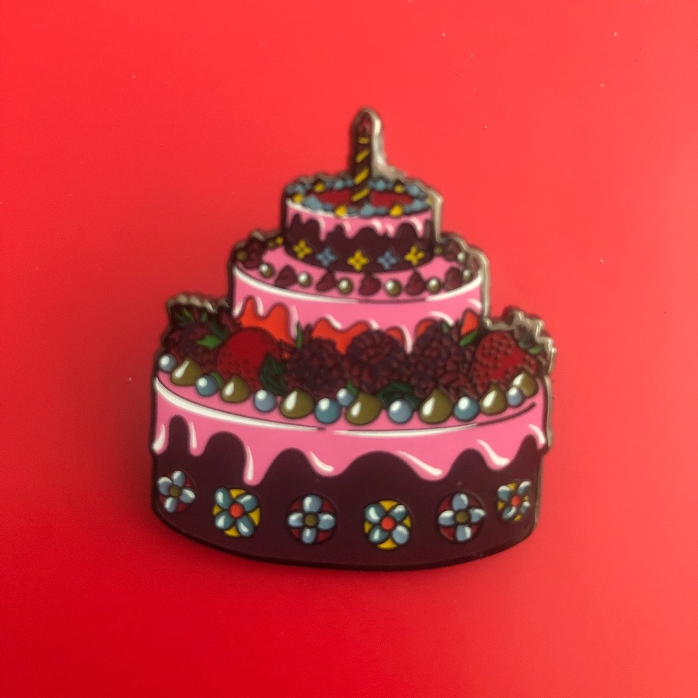 Louis Vuitton Monogram 200 Year Anniversary Cake Brooch Pin